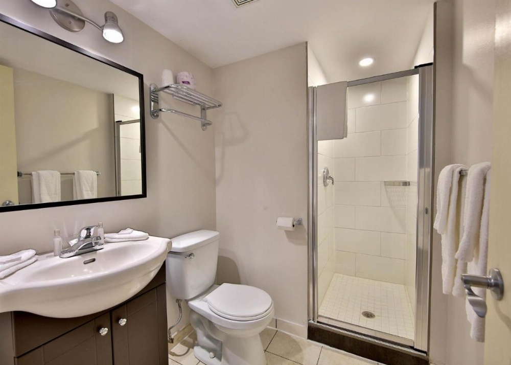 Room image 5